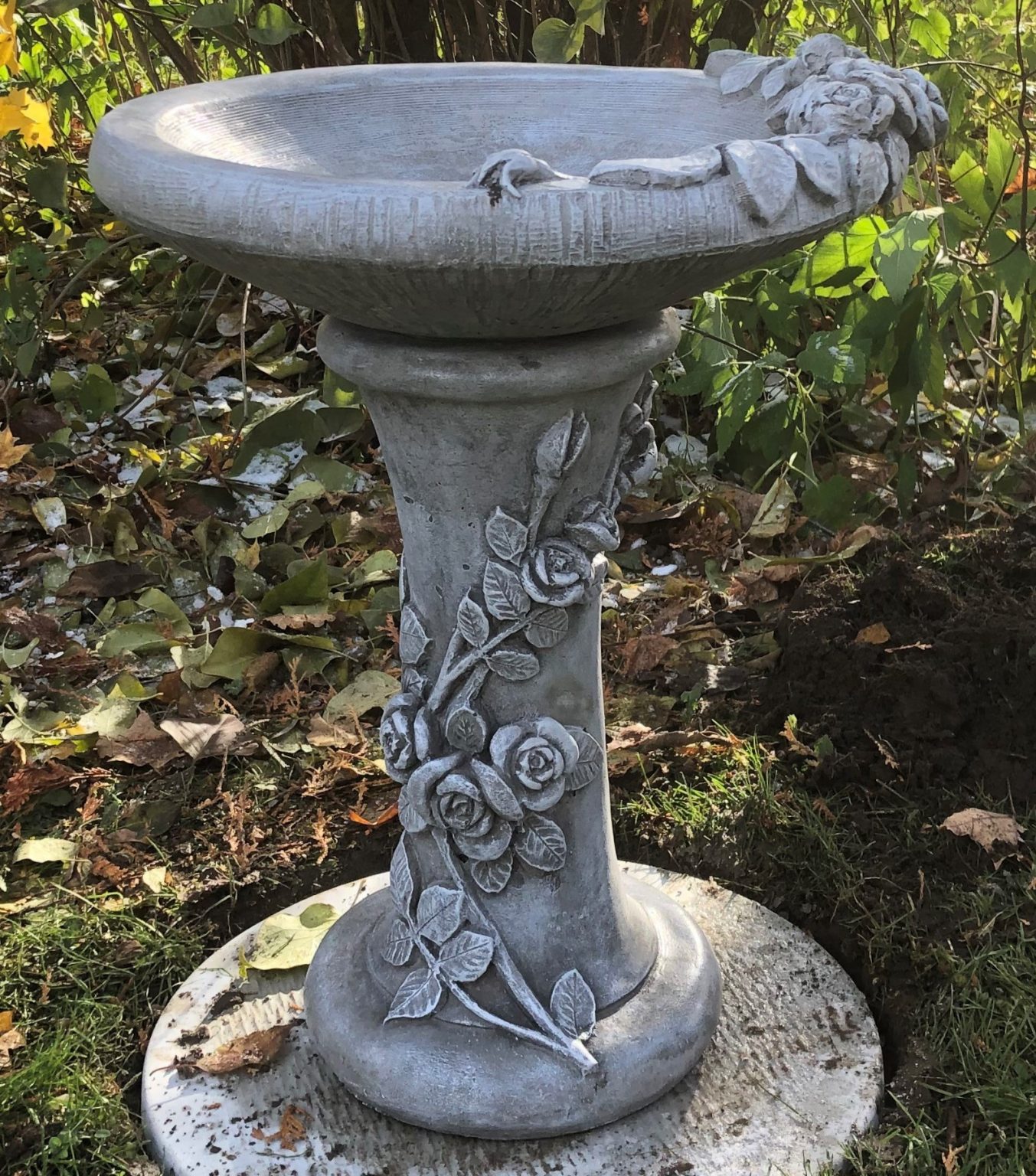 Birdbaths Statue Canada